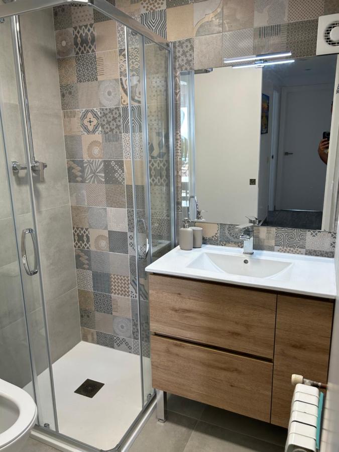 Apartment Direkt Am Strand Blanes Bagian luar foto