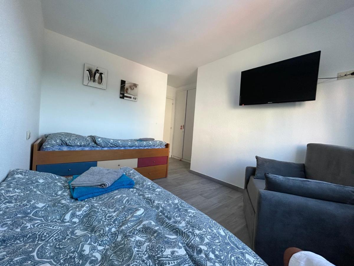 Apartment Direkt Am Strand Blanes Bagian luar foto